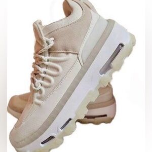 NIKE Wmns Jordan Air Mae, discontinued style